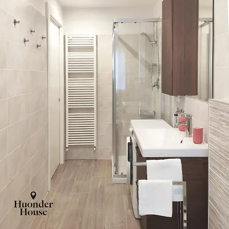 Ferienhaus Huonder House