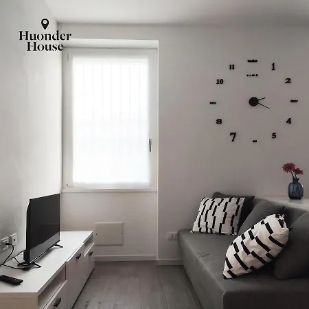 Huonder House