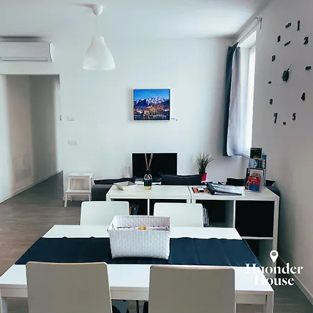 Prázdninový dům Huonder House Lecco